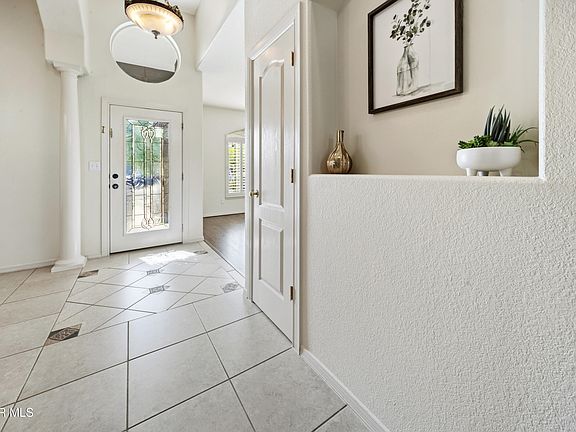 5th image of 1472 Pioneer Rdg