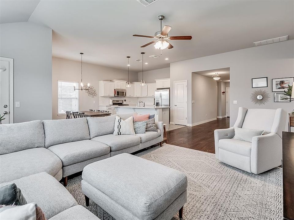 1st image of 2905 Lerkim Ln