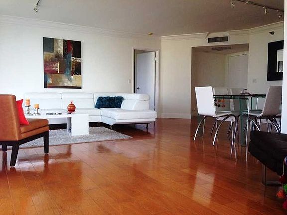4th image of 3300 NE 191st St APT 1513