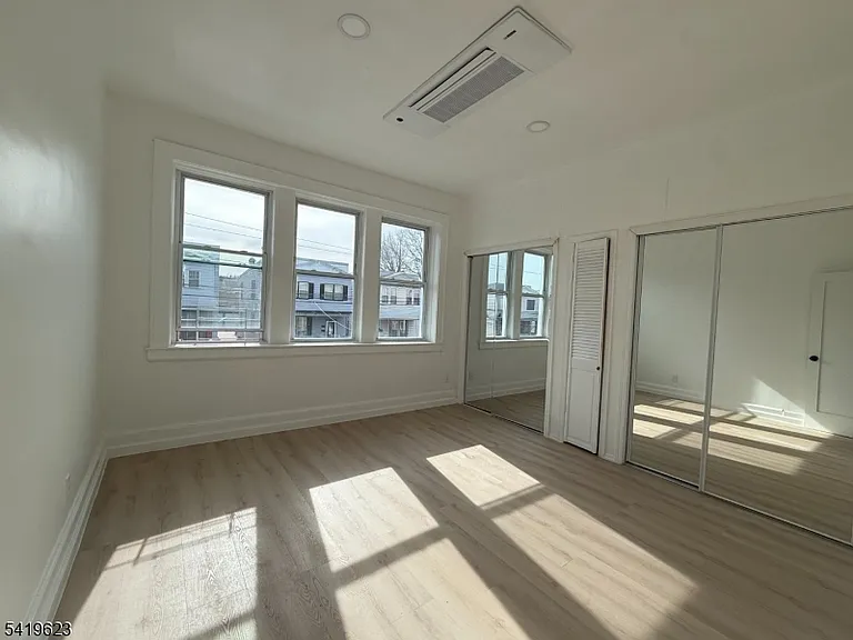 740 N 8th St #3 — Photo 11