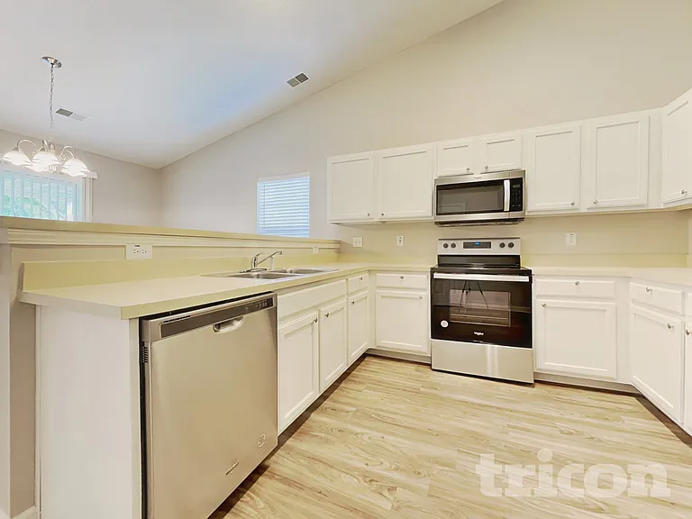 116 Star Hill Ln — Photo 6