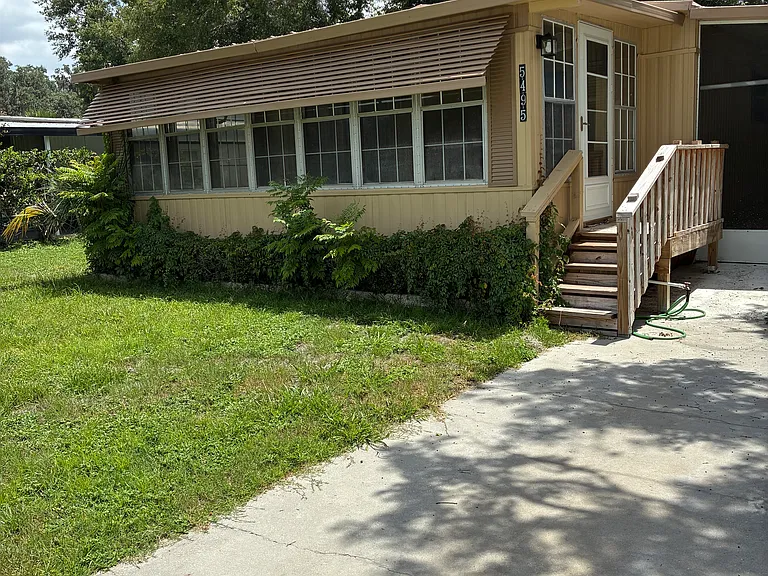 5495 Williamsburg Ln — Photo 8