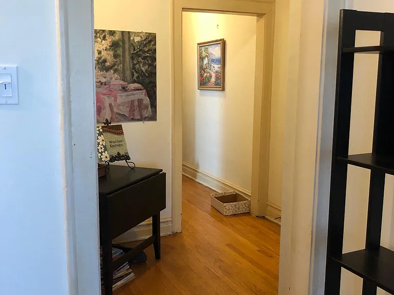 5440 N Christiana Ave #2 — Photo 4