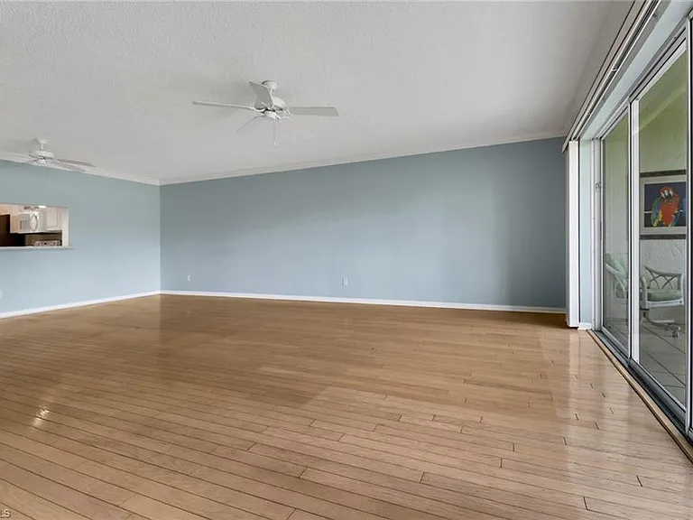 4556 Andover Way #E-106 — Photo 5