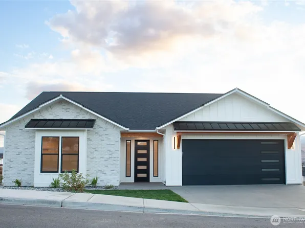 146 33rd Street, East Wenatchee, WA 98802