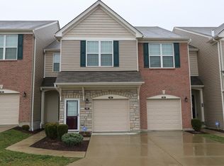 914 Misty Stream Dr, Cincinnati, OH 45231