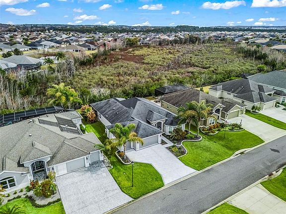 3rd image of 670 WOODBRIDGE WAY