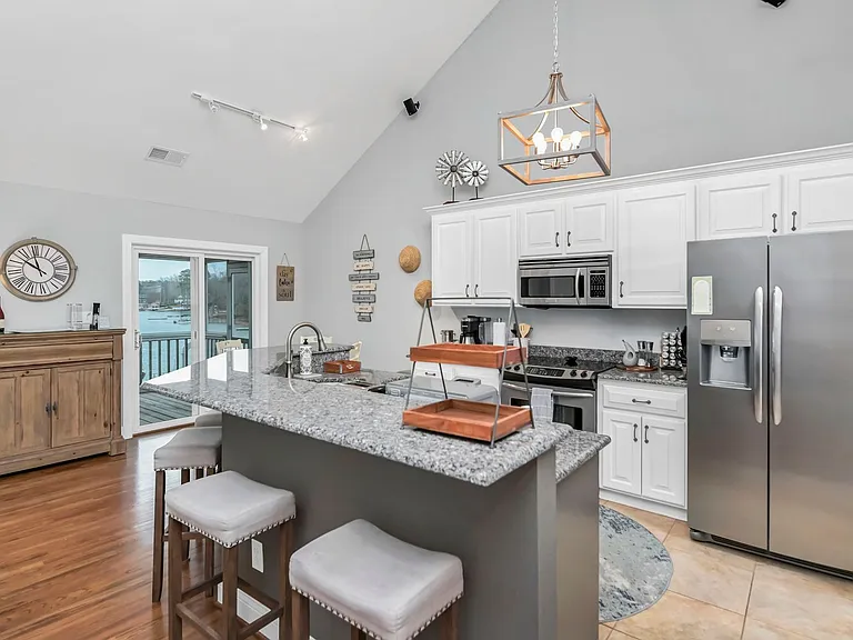 215 Mariners Pointe Rd — Photo 31