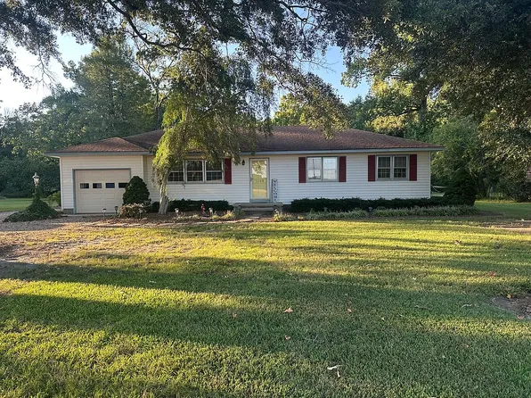 1153 Four Forks Rd, Elizabeth City, NC 27909