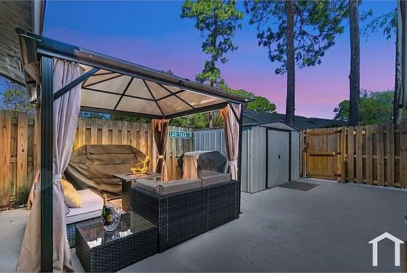 1106 Hyacinth Pl — Photo 23