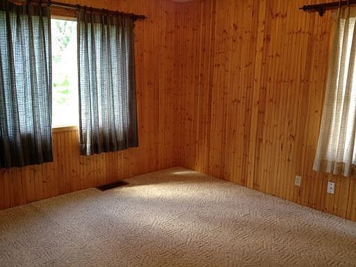 4th image of 3310 W Heroy Ave