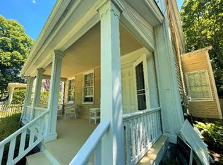 34 Hampton St FLOOR 2, Sag Harbor, NY 11963