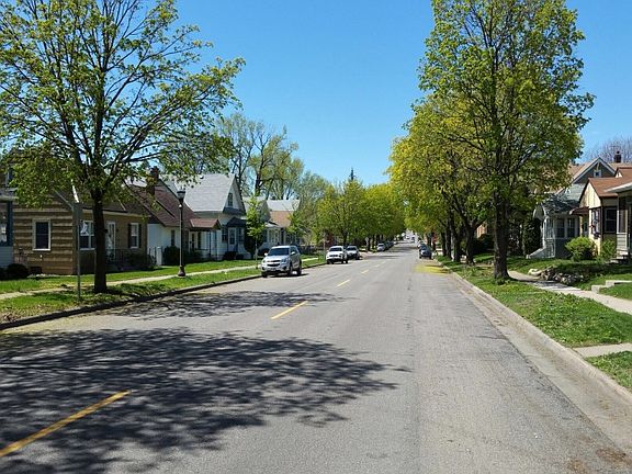 5th image of 949 Thomas Ave
