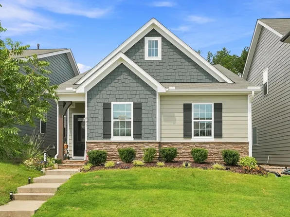 421 Haywood Glen Dr, Knightdale, NC 27545