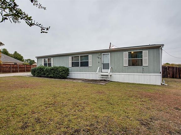 3rd image of 127 Price Cir