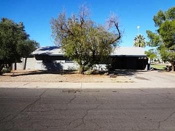 2nd image of 1236 E Marigold Ln