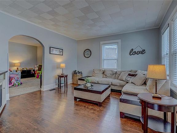 5th image of 118 Park Ave