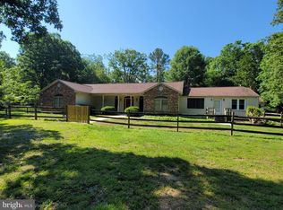 7095 Hawthorne Rd, La Plata, MD 20646