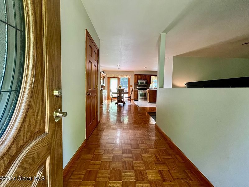 2nd image of 17 Kenney Way