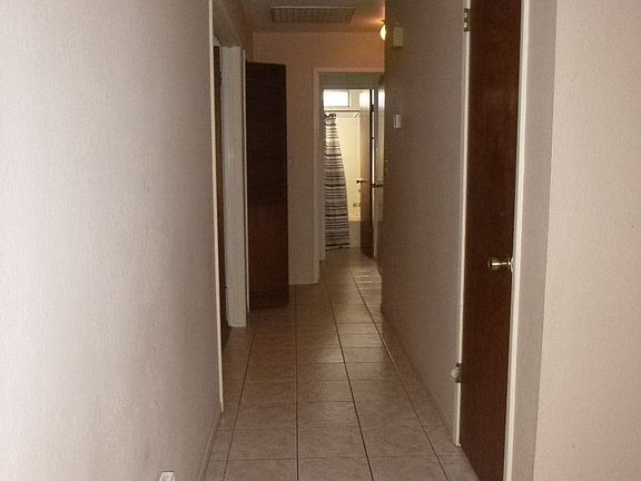 4th image of 1744 Chalet Ct