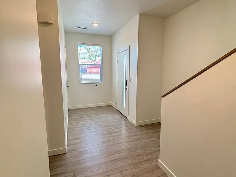Woods Rose Townhomes — Photo 12