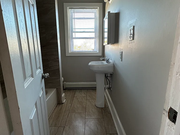 252 Parkway Ave #2 — Photo 17
