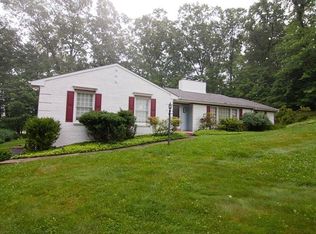 3091 Swansea Cres W, Allison Park, PA