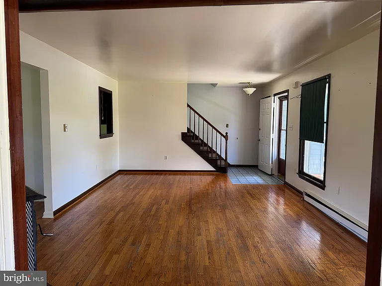 2395 Stumptown Rd — Photo 3