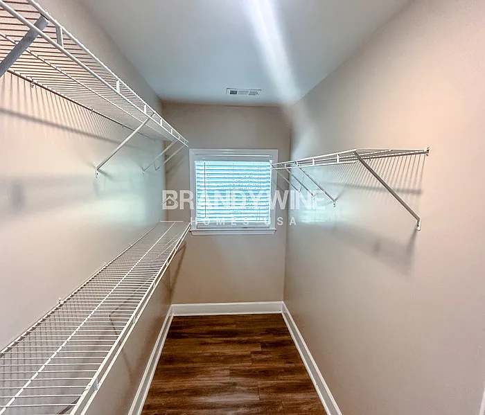2513 Sylvan Rd photo 1