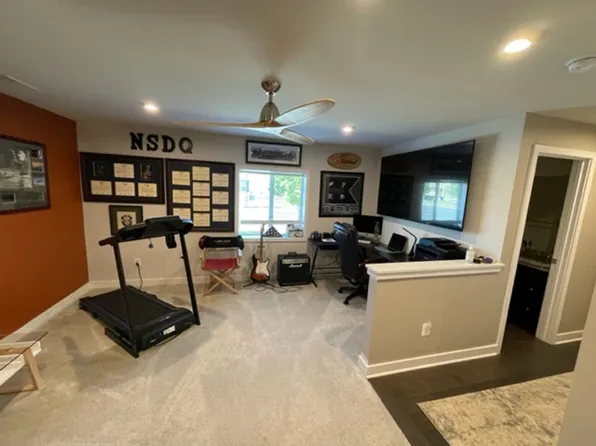 18157 Red Mulberry Rd, Dumfries, VA 22026