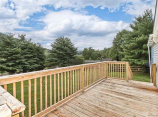 36 S Creek Dr, Leicester, NC 28748