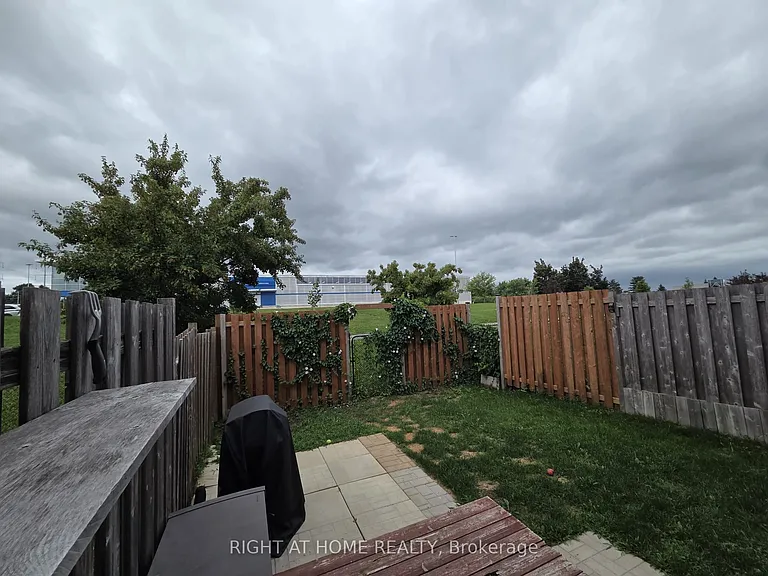 526 Barrick Hill Rd — Photo 19