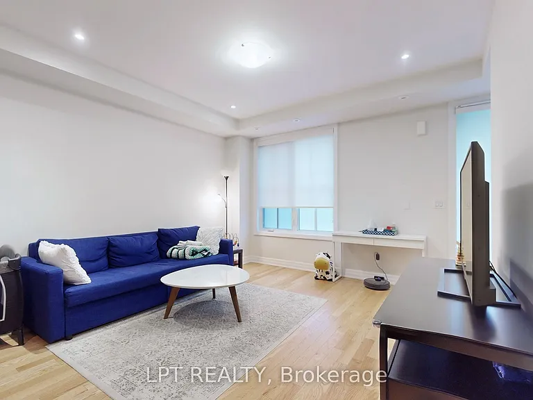 1180 Cawthra Rd #110 — Photo 11