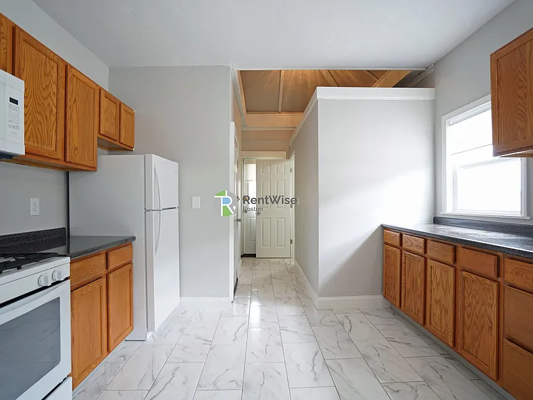 104 Murdock St #2 — Photo 13