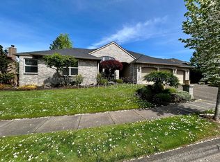 820 NW Pebble Beach Way, Beaverton, OR 97006