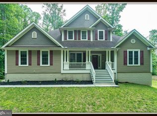 104 Brookewood Dr, Fredericksburg, VA 22405