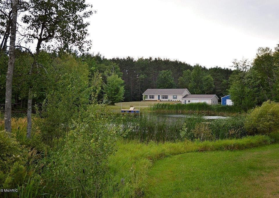 1st image of 3661 N Us 31
