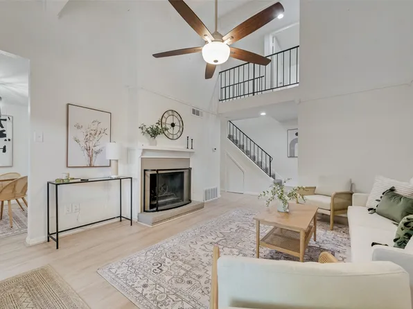 7492 E Northwest Hwy #143, Dallas, TX 75231