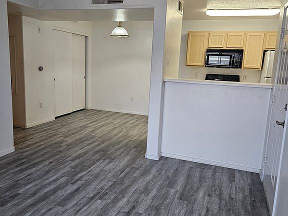 2nd image of Seven Hills Dr #950-U3011