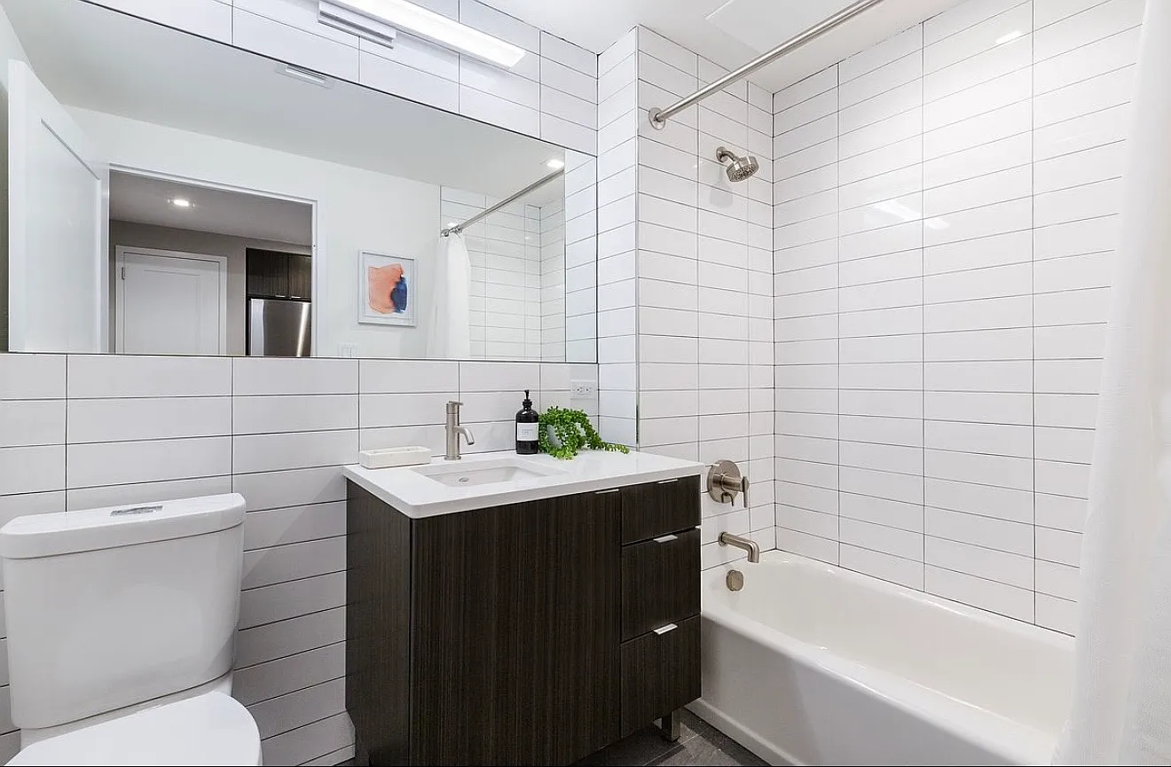 2415 Church Avenue — Photo 4