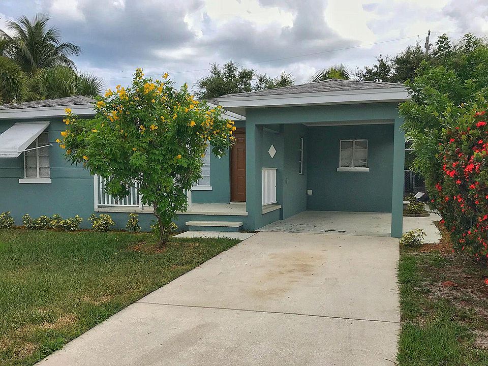 1st image of 626 2nd Ave NE