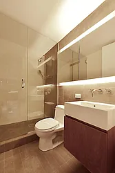 Rented by R New York