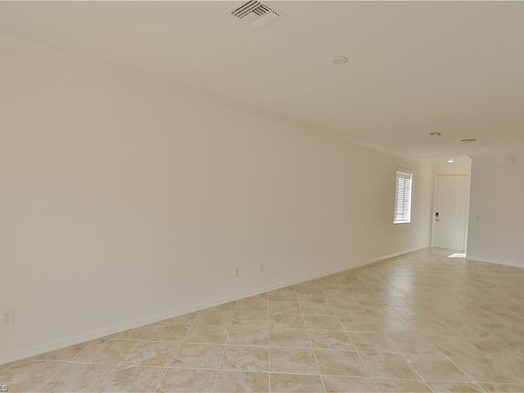 5th image of 10121 Tin Maple Dr Unit 116