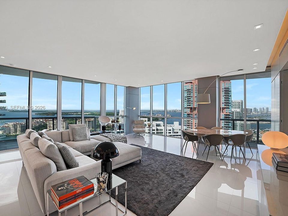 1st image of 50 S Pointe Dr APT 2903