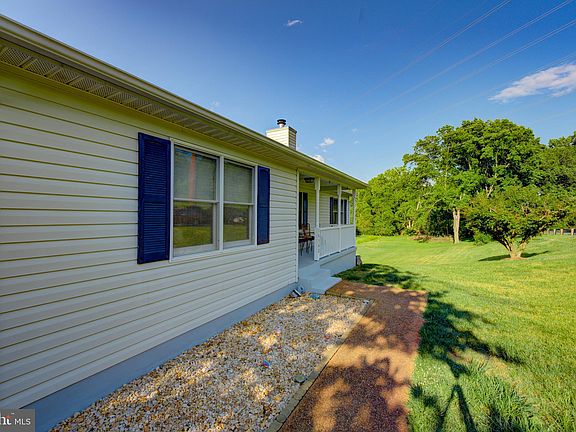 4th image of 16362 Shannon Ln
