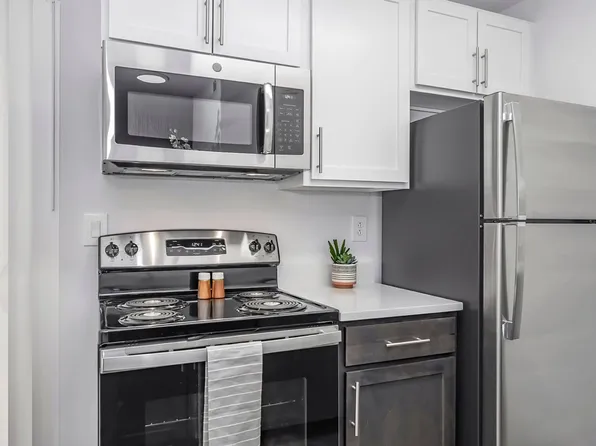 3540 Emeraldcut Dr, Dayton, OH 45431