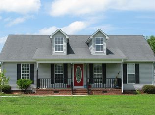 75 Monks Rd, Fayetteville, TN 37334