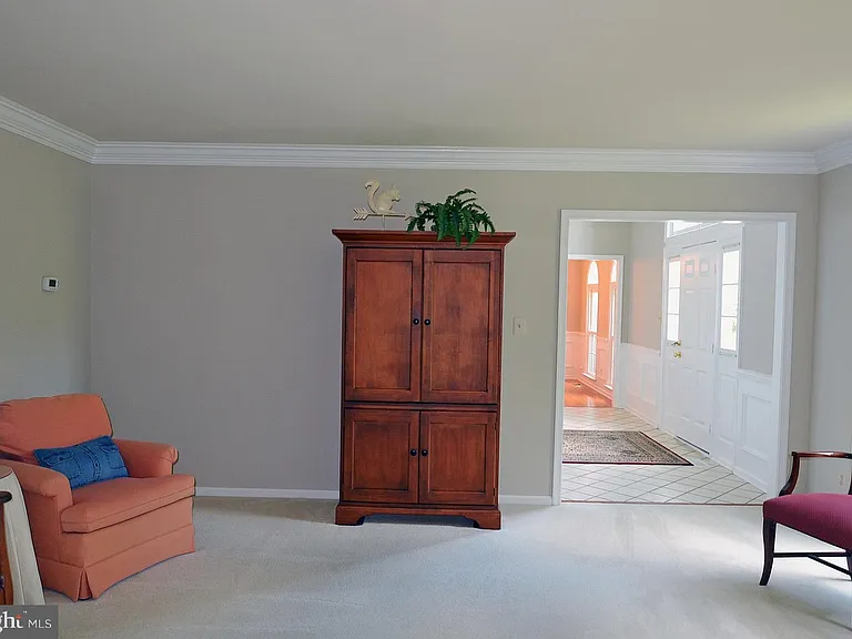 6610 Ashmere Ln — Photo 21