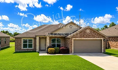 5204 Imperial Eagle Dr Photo 1