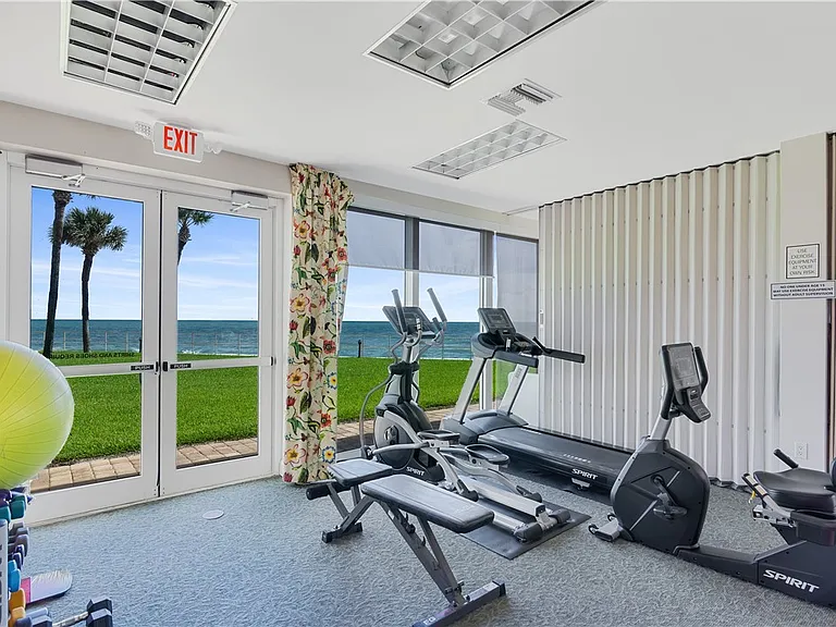 3554 Ocean Drive 703S #904S — Photo 34